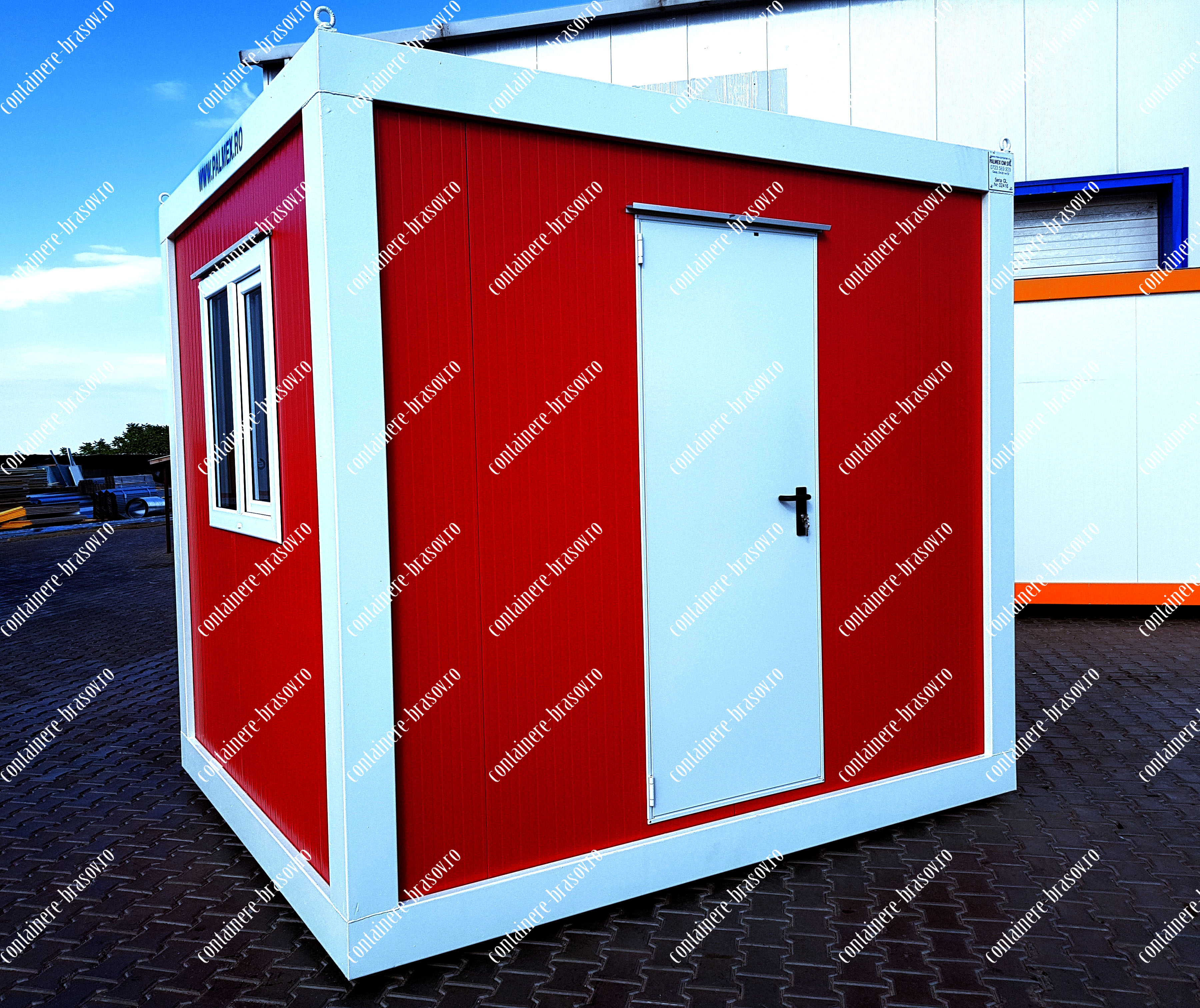 case mici din containere Brasov